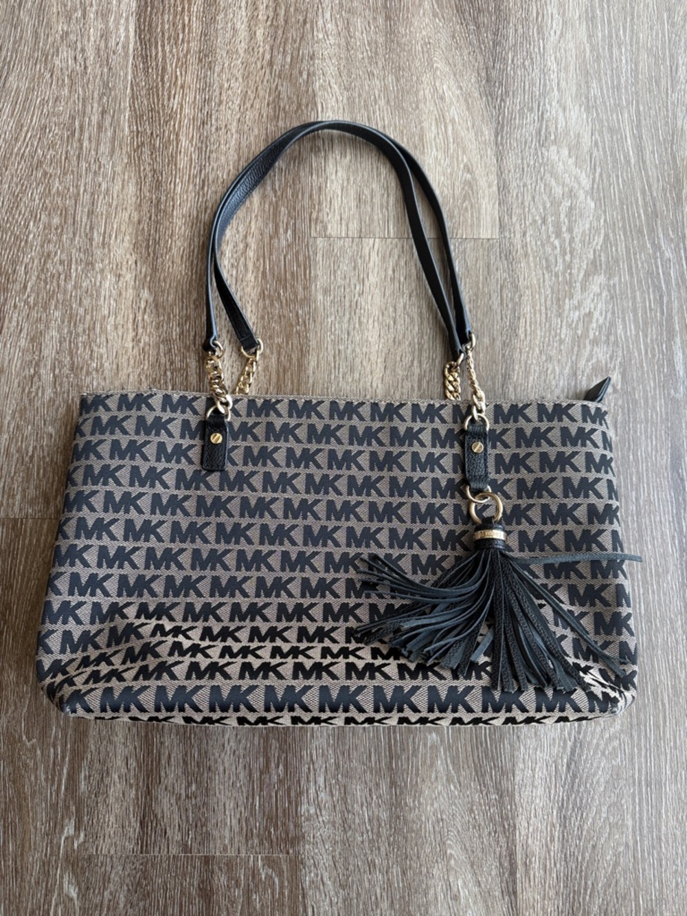 Michael Kors Brown Jet Set Tote